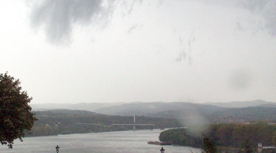 Pašće i sneg! Od sutra hladnije! RHMZ za utorak najavljuje oblake i kišu u ovim delovima zemlje! Jutarnja temperatura od 3 do 7 stepeni
