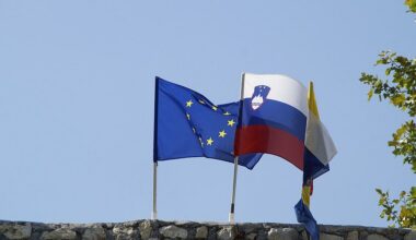 Janša uslovljava napredak Srbije na putu ka EU slanjem arhiva službi bezbednosti SFRJ