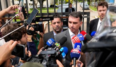 Flavio Bolsonaro napustio Brazil nakon poraza na izborima, otišao u SAD