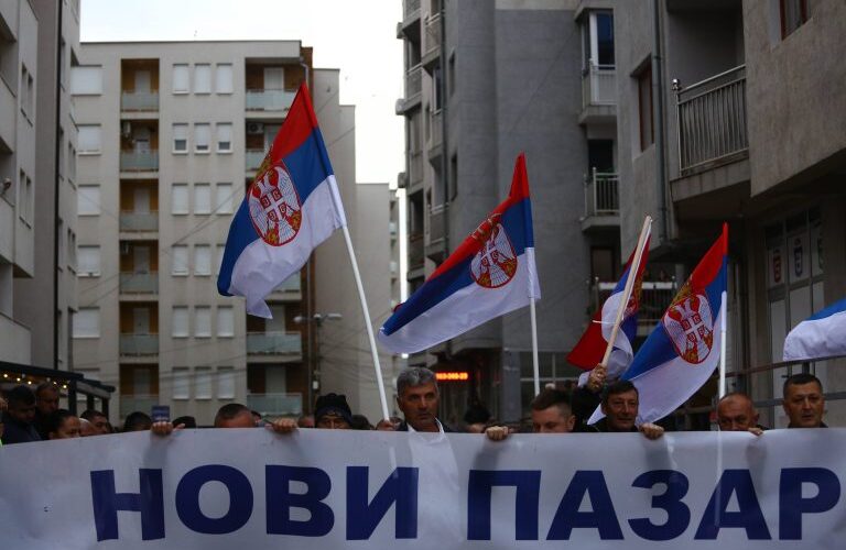 SNS Novi Pazar demantuje izjavu SDP o pritisku na birače i kupovini glasova
