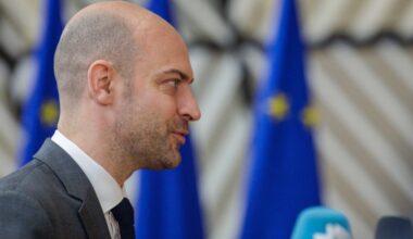 Francuski ministar: Izbori u Srbiji i Brazilu pokazali da demokratija nije rekla svoju poslednju reč