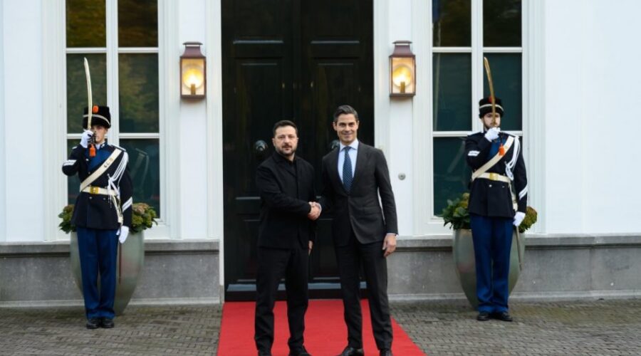 Zelenski u poseti Holandiji, očekuje susrete sa premijerom i kraljem4