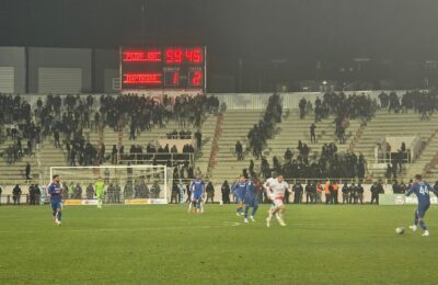 Novi poraz Radničkog na „Čairu“, Partizan slavio – „meraklije“ poručile „Uprava, napolje“