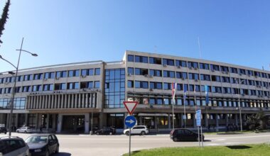 Pogačar predao zahtev za ostavku gradonačelnika Novog Sada – Mićin: Birali su me odbornici Skupštine