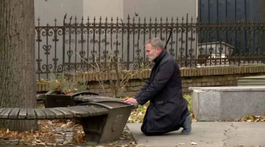 Uhapšen Radivoje Stojković, direktor novosadske gimnazije „Jovan Jovanović Zmaj“