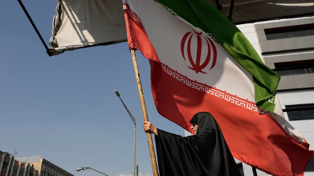 SAD pozvale brodove da se drže podalje od Ormuza; Arakči: Novi napad na Iran imao bi razarajuće posledice