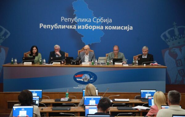 Izbori za nacionalne savete manjina: RIK utvrdio liste kandidata i pravila o glasačkim listićima