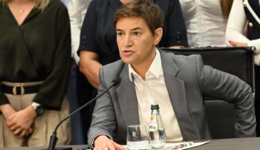 Brnabić o hapšenju direktora Jovine gimnazije: Deo pravosuđa želi da se dodvori novim vlastima