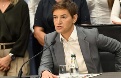 Brnabić o hapšenju direktora Jovine gimnazije: Deo pravosuđa želi da se dodvori novim vlastima