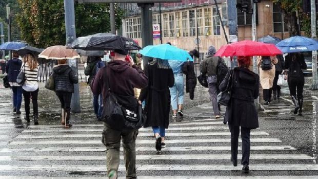 Oblaci i kiša širom Srbije – temperatura do 15 stepeni