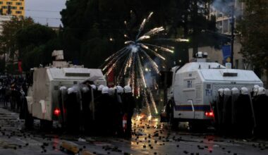 Mobilisano 70.000 policajaca zbog najavljenih protesta za vikend