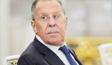 Lavrov: Evropa hoće za pregovarački sto, ali Moskva sumnja u njenu pouzdanost