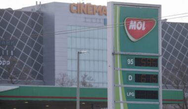 Mađarskom MOL-u produžena licenca za nastavak pregovora o kupovini NIS-a