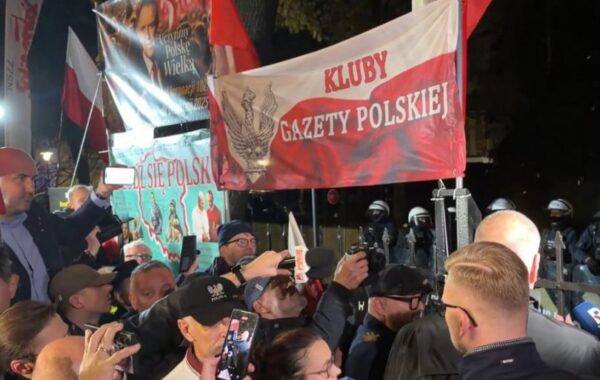 Karol Navrocki sazvao hitne konsultacije, pojavili se snimci haosa u Poljskoj