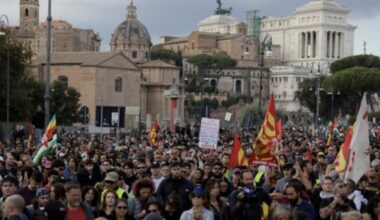 Preko 100.000 demonstranata u sukobu sa policijom
