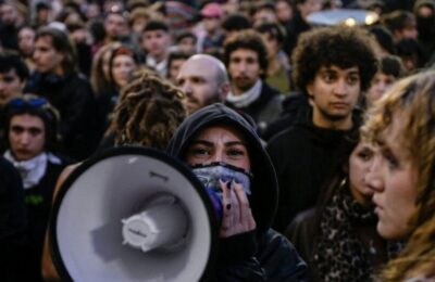 Mladi pozivaju na rušenje, ministar poslao jasnu poruku