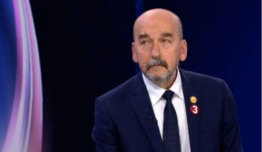 AKADEMIK SAIČIĆ: “Crkveni vrh odlikuje pedofile, a vladiku skida s trona jer je ugostio studente!”