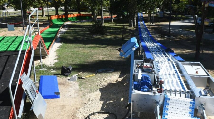 ATRAKCIJA ZA POSETIOCE:Završava se tjubing staza na Goču poviše Kraljeva