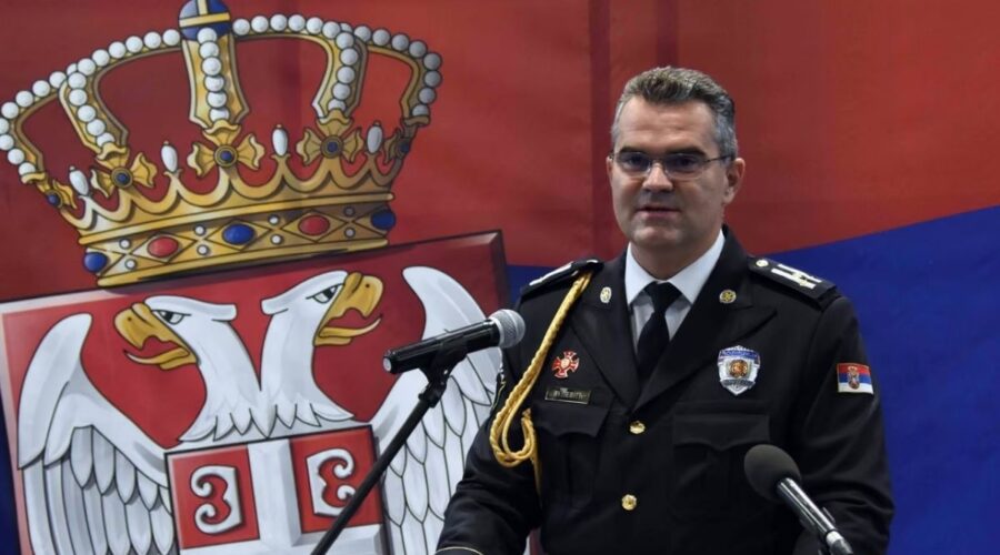 BIVŠI KOMANDANT SAJ-a:“Nijedan politički interes ili pritisak vlasti ne može biti opravdanje za kršenje zakona!“ (VIDEO)