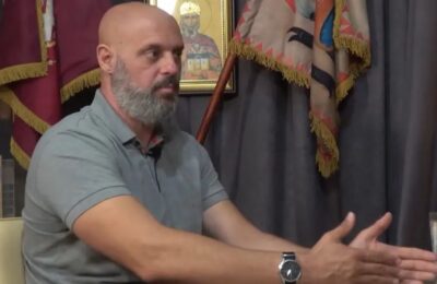 BIVŠI NAČELNIK KOMUNALNE POLICIJE UHAPŠEN UOČI IZBORA: Prethodno progovorio o navodnoj ulozi Siniše Malog u rušenju Savamale!