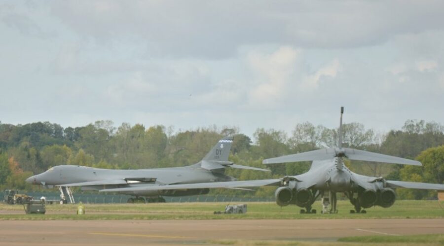 BRITANIJA POSLALA VOJSKU NA BLISKI ISTOK: Naoružanje i avioni hitno pristigli u Saudijsku Arabiju