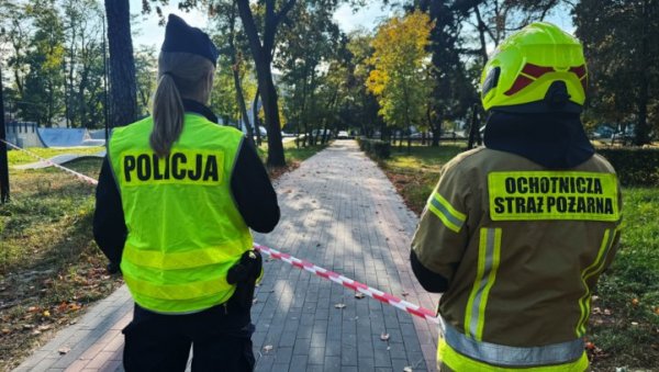 ТРЕЋИ ИНЦИДЕНТ У ШКОЛИ У ПОЉСКОЈ ЗА ДВА ДАНА: Бивши ученик (15) избо три особе, спремачица (37) преминула у болници