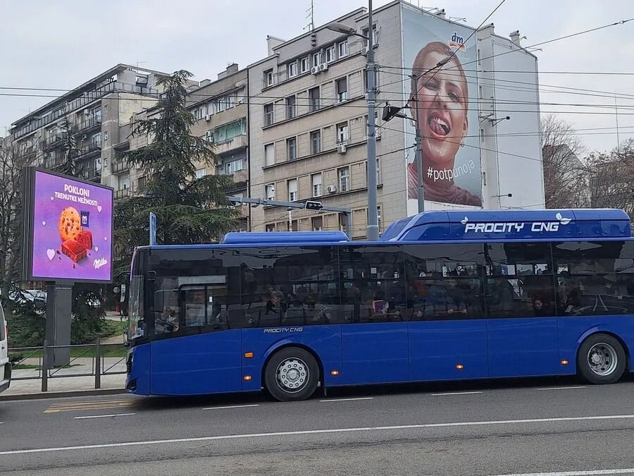 blokiran-centar-grada-blizu-republicke-izborne-komisije blokiran-centar-grada-blizu-republicke-izborne-komisije