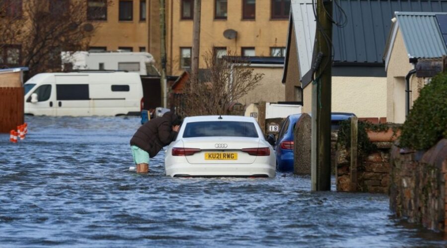 “Boelo” napravio haos u Velikoj Britaniji, Škotskoj i Londonu
