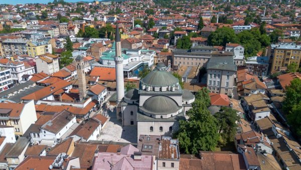 САРАЈЕВУ САД ЧАК СМЕТА И РУСКА МУЗИКА: Бошњачки институт попустио под притиском русофобичних струја у БиХ САРАЈЕВУ САД ЧАК СМЕТА И РУСКА МУЗИКА: Бошњачки институт попустио под притиском русофобичних струја у БиХ