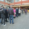 CESID kaže da je do 9 h zabeleženo više od 70 nepravilnosti na biračkim mestima, Crta - na 16 odsto kasnilo otvaranje