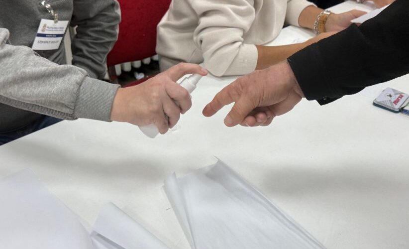 CeSID zabeležio više od 70 nepravilnosti na biračkim mestima do 9 sati