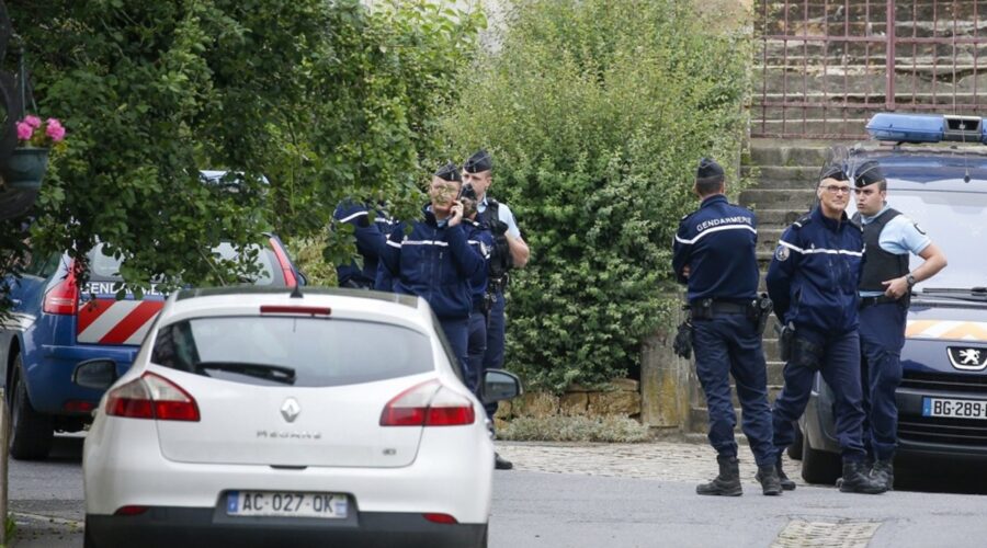 Drama u Francuskoj Srušio se “miraž 2000”, ostaci letelice nađeni dronom: Ima mrtvih