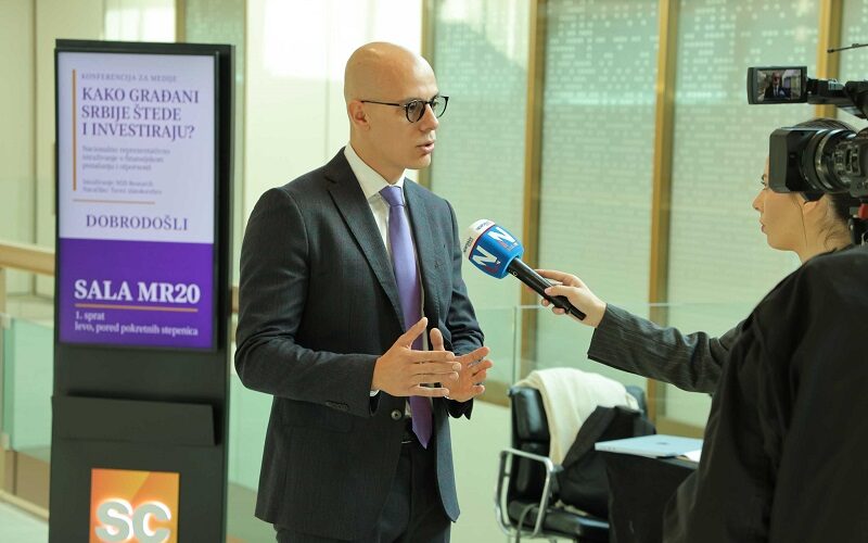 Dve trećine punoletnih građana Srbije štedi, ali tek svaki šesti investira | Srpska dijaspora
