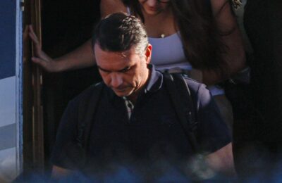 Flavio Bolsonaro: Ko je poraženi Lulin rival i zašto je napustio Brazil