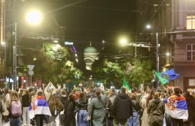 (Foto, video) Završeno slavlje studenata na Slaviji: Okupljanja i žurke organizovane u Nišu, Novom Sadu, Kragujevcu, Valjevu