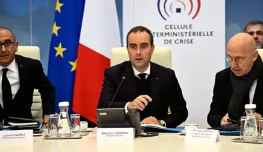 Francuska uvodi lokalni policijski čas posle talasa nasilja i pljački | Srpska dijaspora