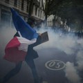 Francuski studenti odbili predložene mere vlade, nastavljaju sa protestima