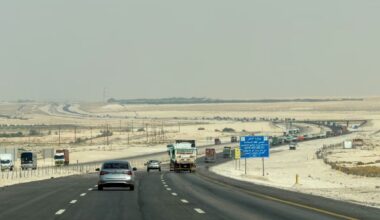 HITNO POVLAČENJE ZBOG NAPADA HUTA: Stejt department naredio evakuaciju američkih diplomata iz Saudijske Arabije!