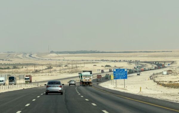 HITNO POVLAČENJE ZBOG NAPADA HUTA: Stejt department naredio evakuaciju američkih diplomata iz Saudijske Arabije!