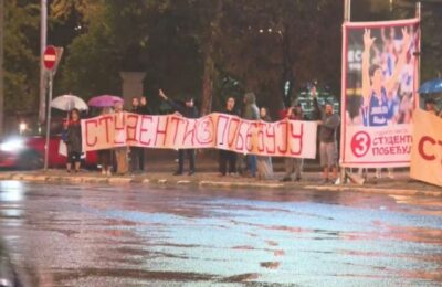 INCIDENTI NA NOVOM BEOGRADU: Sukobile se pristalice Studentske liste i naprednjački plaćenici!