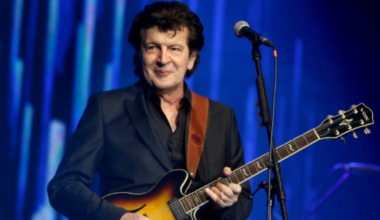 JER JE „TOKOM RATA PEVAO ČETNICIMA“: Hrvati otakazali Bajagin koncert iz političkih razloga, traže nekog hrvatskog izvođača umesto njega!