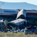 Jeziva železnička nesreća u Španiji: U sudaru dva voza, najmanje 46 ljudi poginulo! (video)
