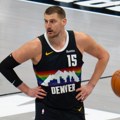 Jokiću prekipelo: Nikola odgovorio navijačima Denvera – „Igrao sam u mnogo goroj atmosferi, pa nisam ovo doživeo“!
