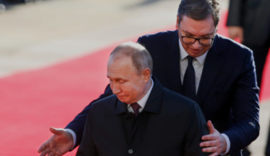 KOLUMNA, KOVAČEVIĆ: Diktatorska posla ili zašto je Putin podržao Vučića?