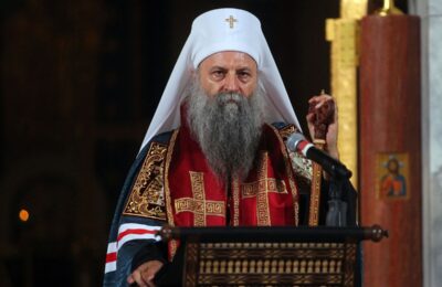 KOLUMNA, KOVAČEVIĆ: Vaša svetosti, „krasnaja revolucija“ je pobedila, vreme Vam je za manastir…