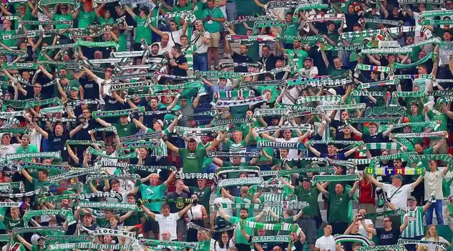 Katastrofalne odluke uprave skupo koštale austrijski klub Rapid | Srpska dijaspora