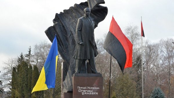 Од терора у Пољској до сарадње са Хитлером: Ко је био Степан Бандера Од терора у Пољској до сарадње са Хитлером: Ко је био Степан Бандера