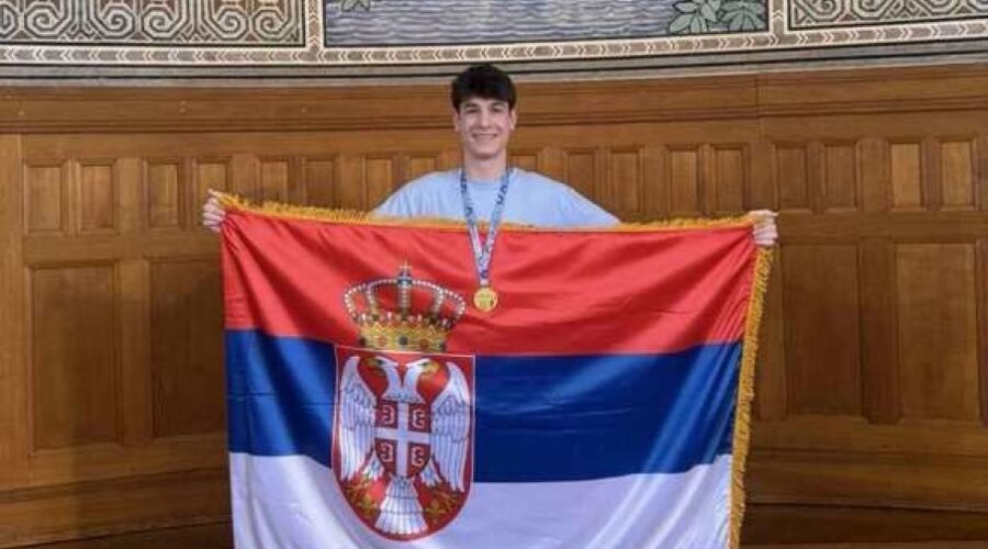 LUKI SREBRO IZ FIZIKE: Uspeh učenika Matematičke gimnazije na međunarodnom takmičenju