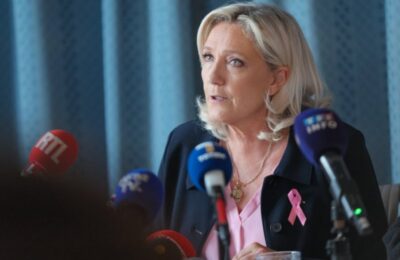 MARIN LE PEN POSLEDNjA NADA FRANCUSKE: Sva istraživanja govore o njenoj prednosti