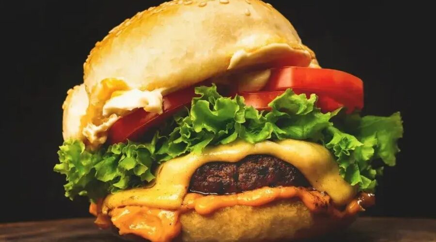 MEKDONALDS NE MOŽE DA SE IZVUČE: Sud u Čikagu nastavlja spor zbog kolektivne tužbe za dovođenje potrošača u zabludu!
